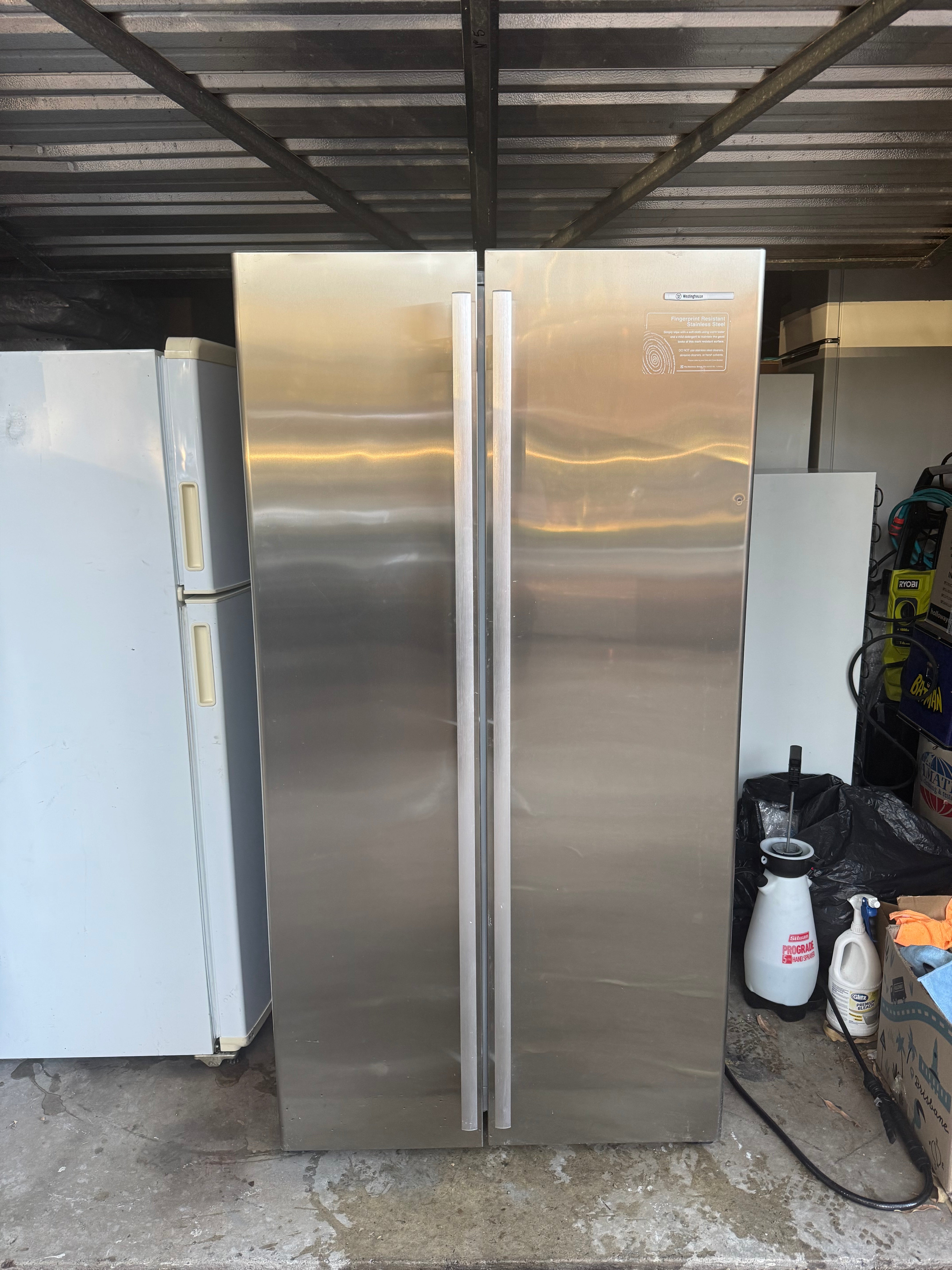 WSE6100SA Westinghouse 606 L Double Door Refrigerator Stainless