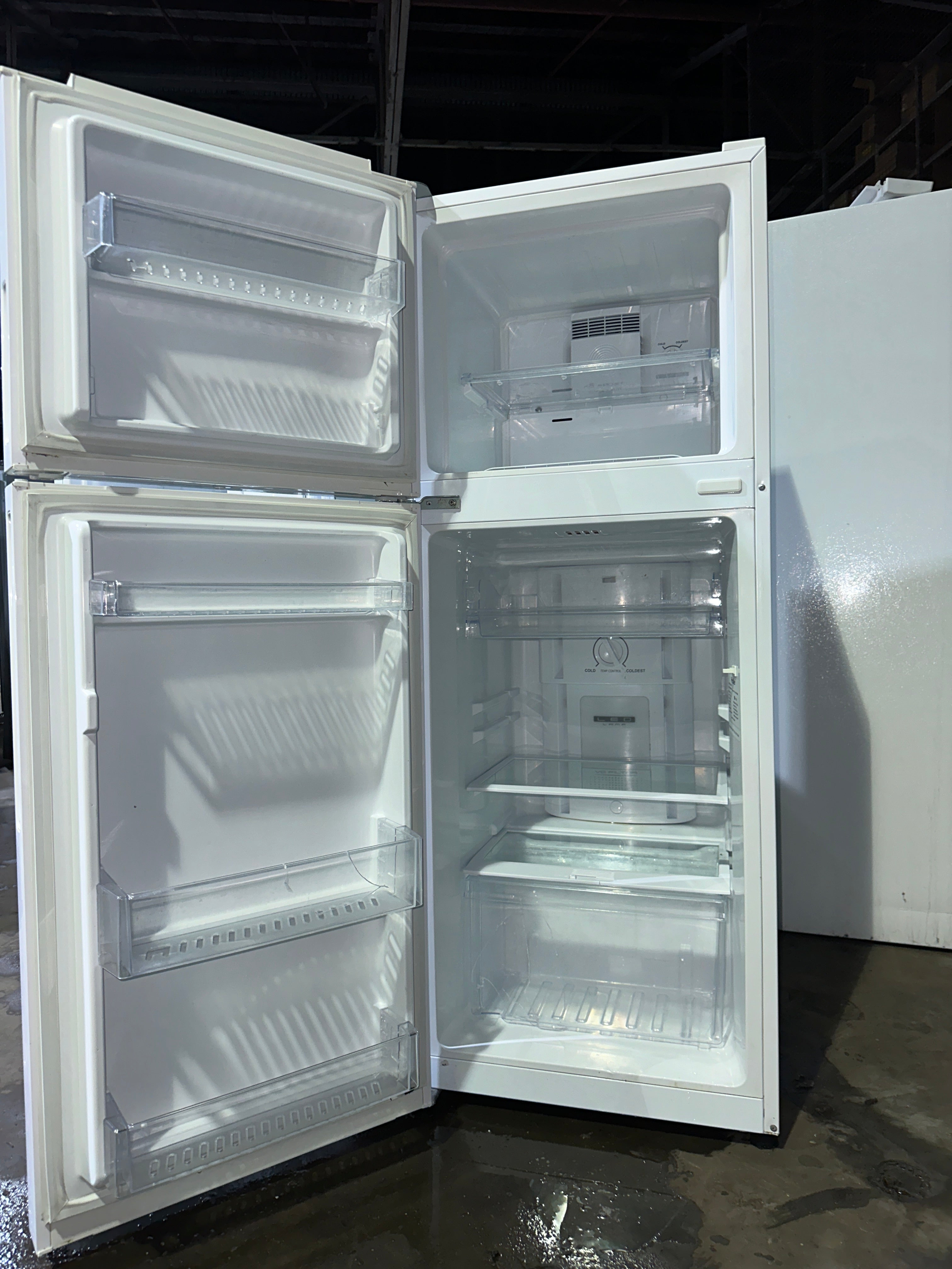 Haier HRF224FW 222L Top Mount Fridge Freezer