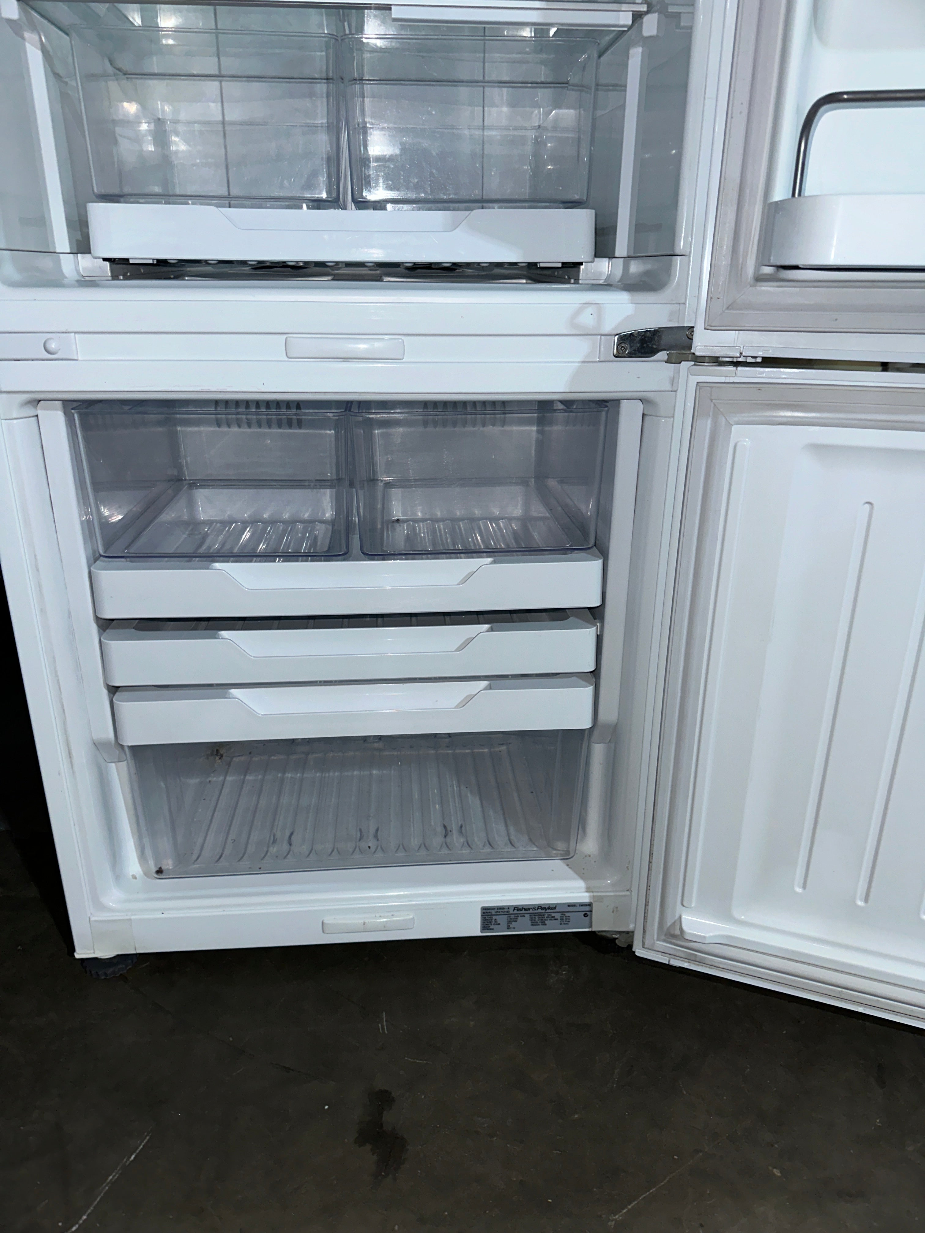 E402BRE Bottom Mount Fisher & Paykel Refrigerator