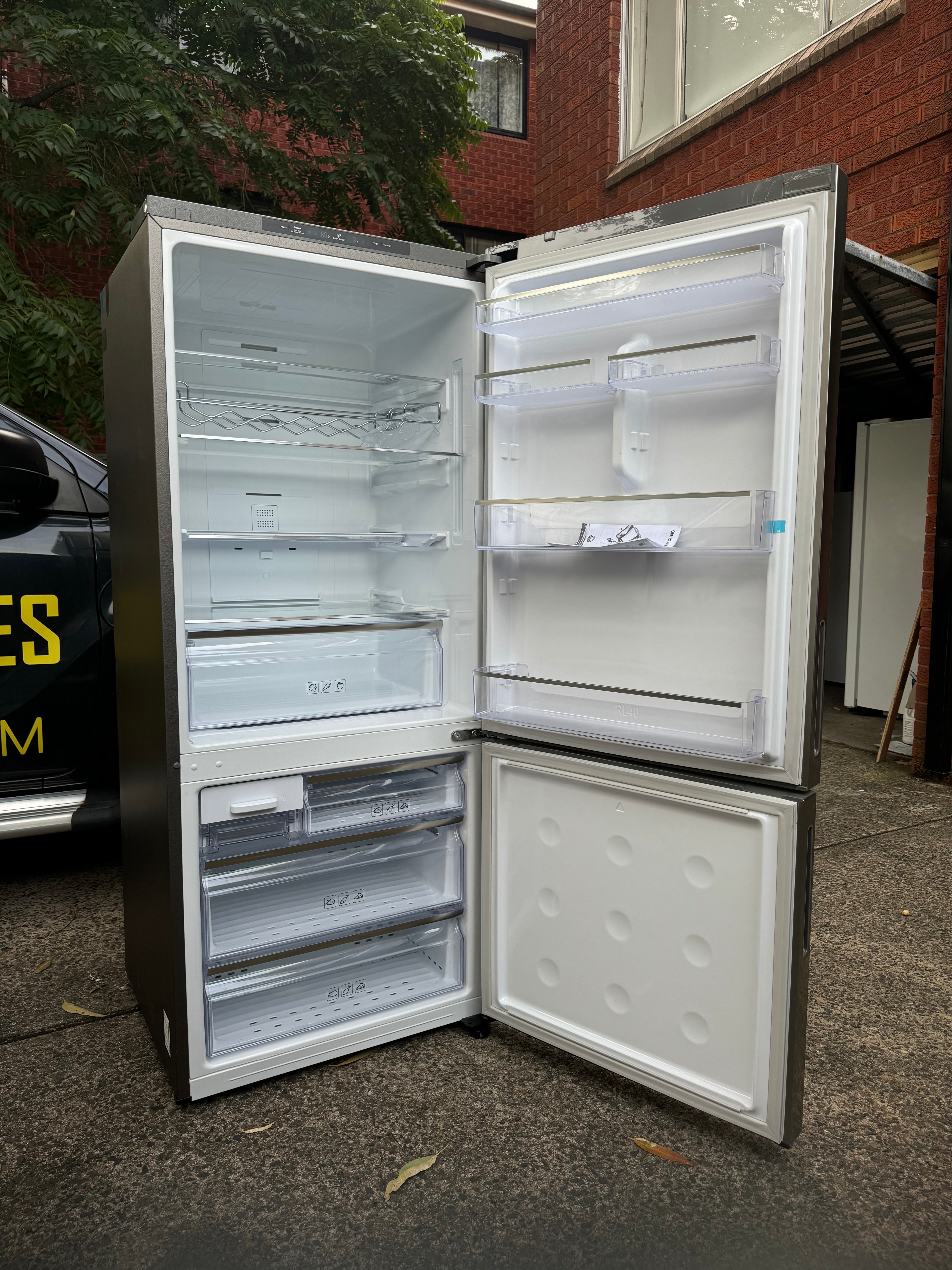 SAMSUNG 423 L BOTTOM MOUNT Freezer Refrigerator SRL456LS