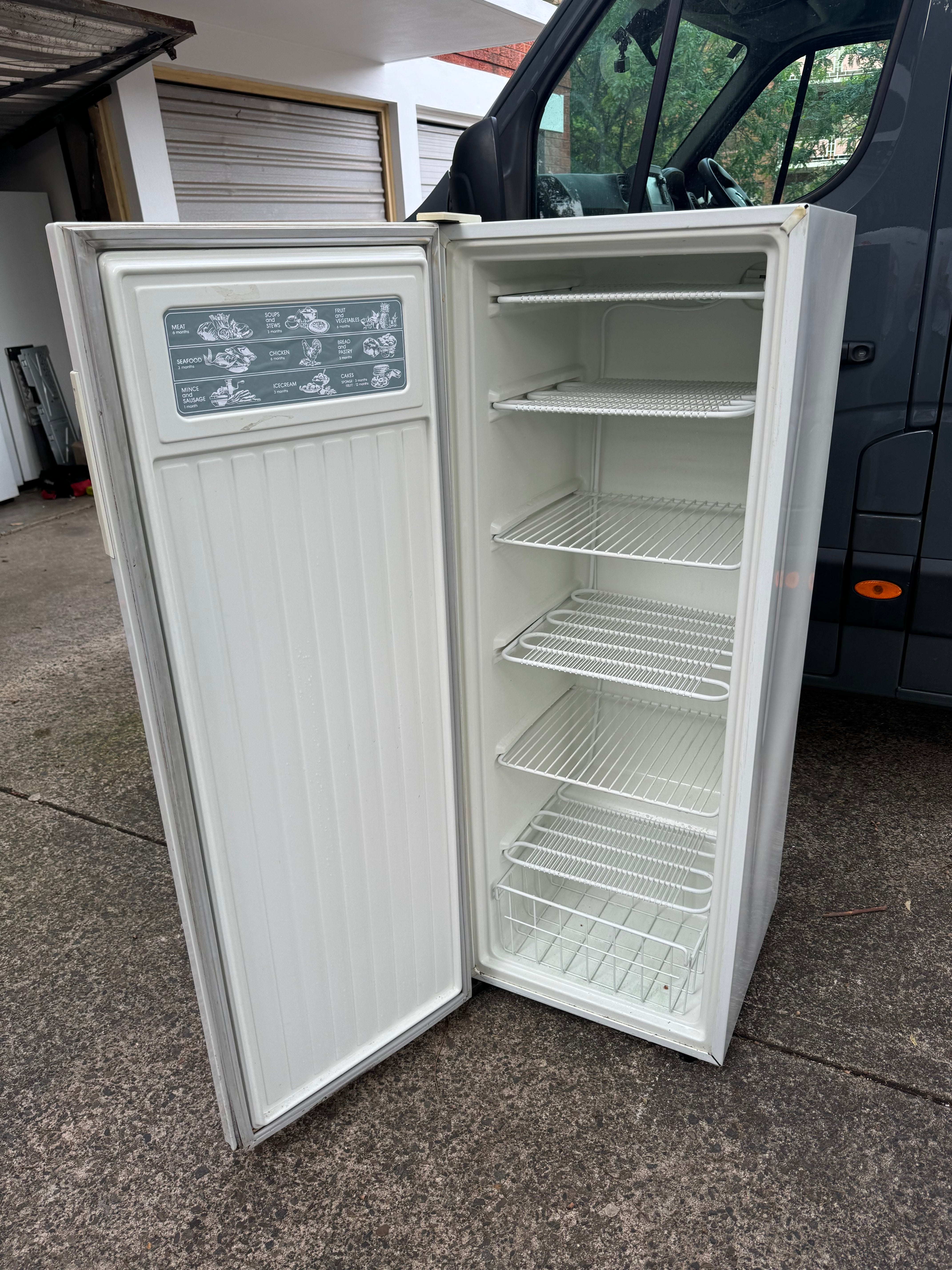 Kelvinator Upright Cyclic Frost Freezer 220 L