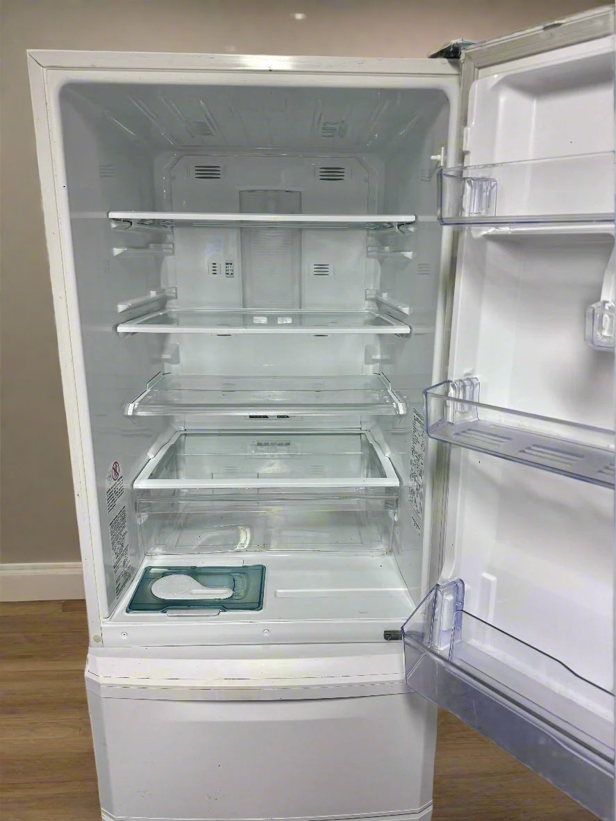 MR-C405C-W-A1 Mitsubishi 406 L bottom mount fridge freezer