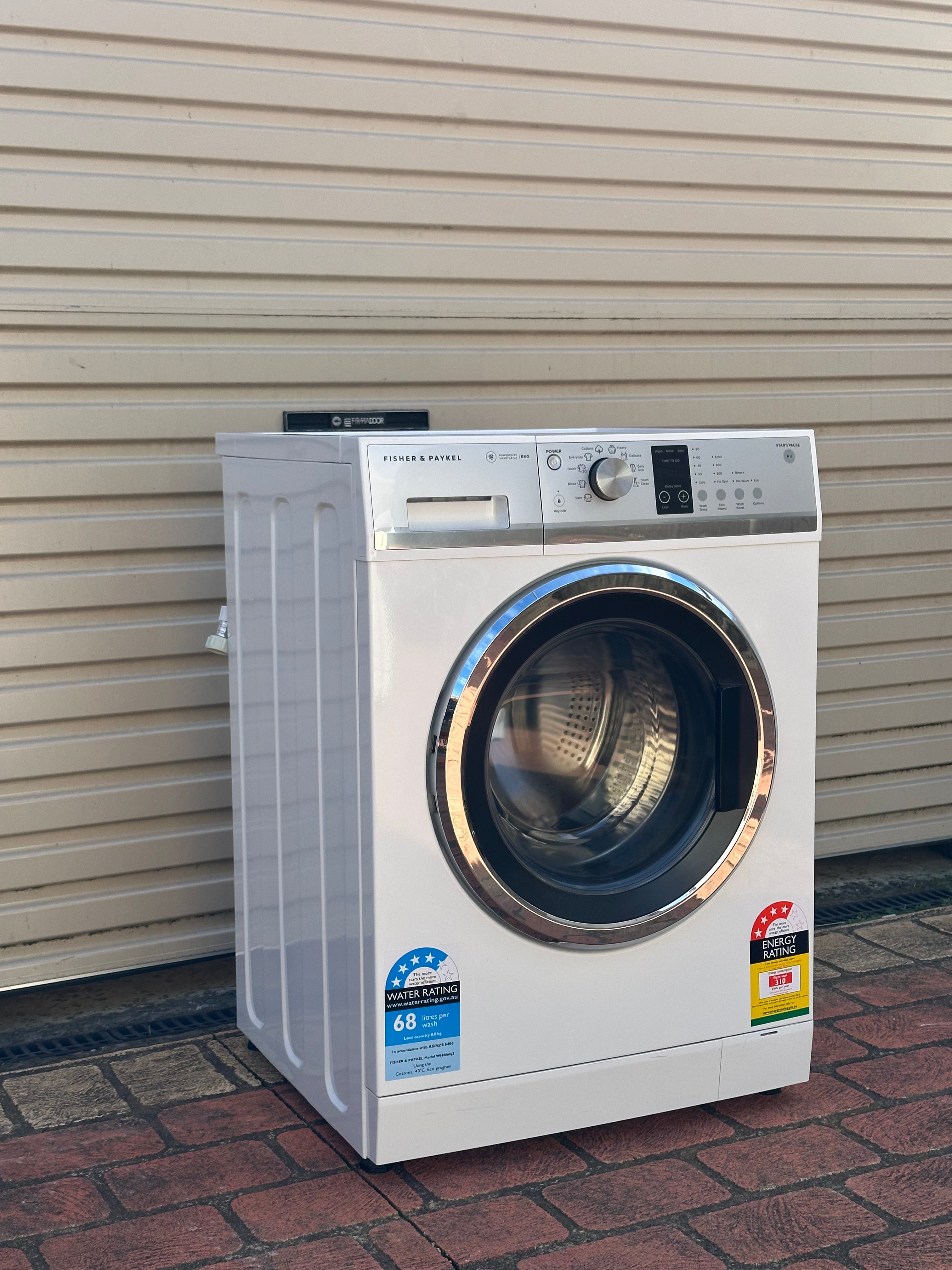 Fisher & Paykel Series 3 8kg Front Load Washing Machine WH8060J3